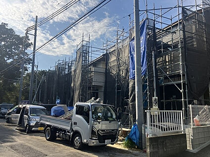 完成が待ち遠しい建築中の新築住宅です！新しい暮らしのイメージ