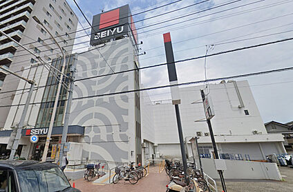 西友鳩ケ谷店 840m