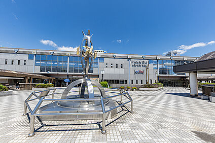 阪急宝塚線 川西能勢口駅 約3450m(自転車約14分)