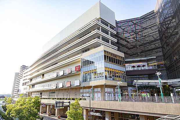 あまがさきキューズモール