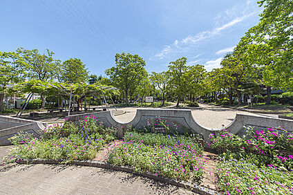 東武庫公園 約650m(徒歩９分)