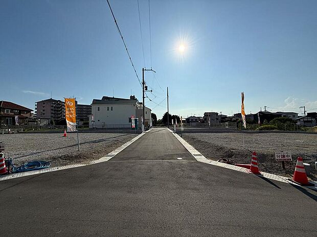 【フォレステージ藤井寺II期】
断熱性・省エネ性が高い「断熱等性能等級6」を採用。季節や天候に左右されずに洗濯が可能な、ガス衣類乾燥機「幹太くん」も標準仕様です。/2025年7月撮影