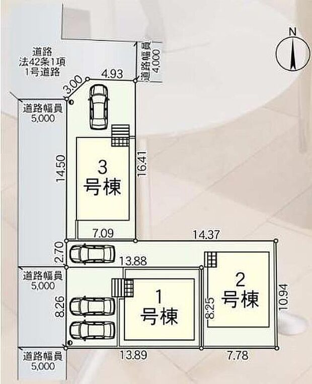 一戸建ては都心部などの物件を除き、駐車スペース付きの物件が一般的。玄関と駐車スペースとの行き来もしやすく、天候が悪い日などに便利。