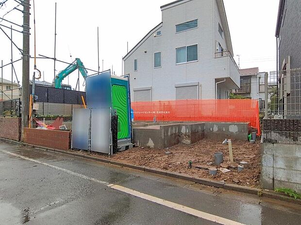 【現地外観写真】ひとたび扉を開けばそこに待っているのは上質な空間とマイホームでの新生活をイメージさせる優雅なひととき。「この家なら…」ではなく「ここに住みたい♪」と思う感動をお届けいたします。