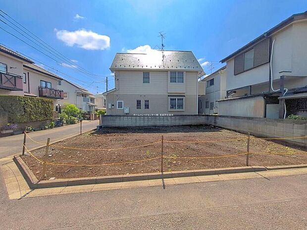 【現地外観写真】ひとたび扉を開けばそこに待っているのは上質な空間とマイホームでの新生活をイメージさせる優雅なひととき。「この家なら…」ではなく「ここに住みたい♪」と思う感動をお届けいたします。