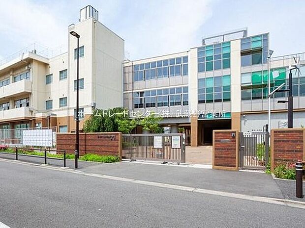 府中市立府中第五中学校(約350m)
