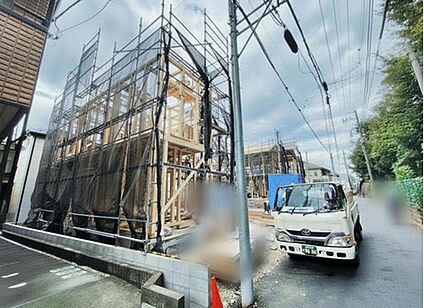 【前面道路含む現地写真】6号棟