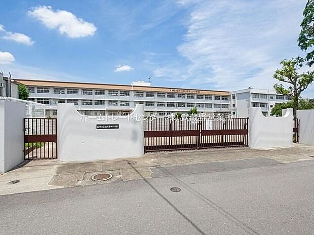 稲城市立稲城第四小学校(約400m)