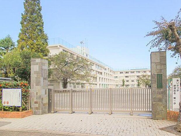 にしみたか学園三鷹市立第二小学校(約450m)
