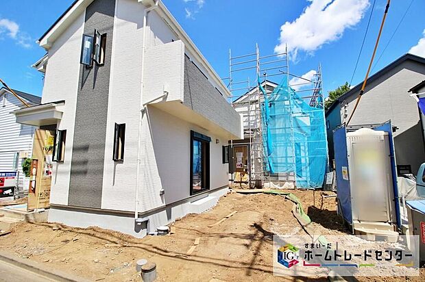 【【前面道路含む現地写真】】気になった物件すぐにご見学対応させていただきます♪平日・お仕事帰りなど、いつでもご案内可能です♪周辺環境と併せて、実際に現地をご確認ください♪