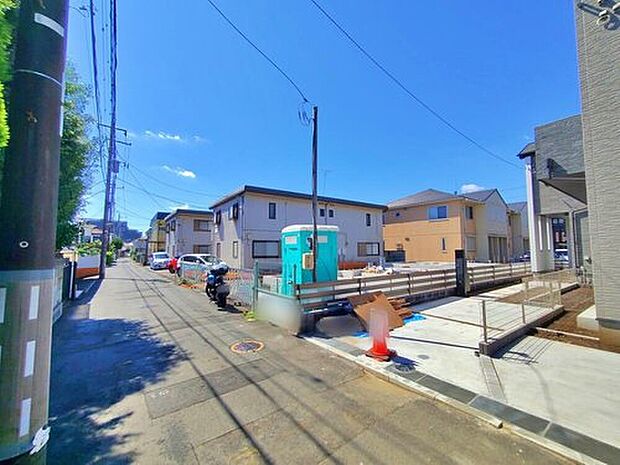 【【前面道路含む現地写真】】気になった物件すぐにご見学対応させていただきます♪平日・お仕事帰りなど、いつでもご案内可能です♪周辺環境と併せて、実際に現地をご確認ください♪