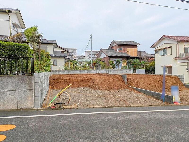 新京成線「常盤平」駅まで徒歩20分！（自転車で約8分）
長期優良住宅認定物件！安心の住宅性能評価取得！地震に強い家！