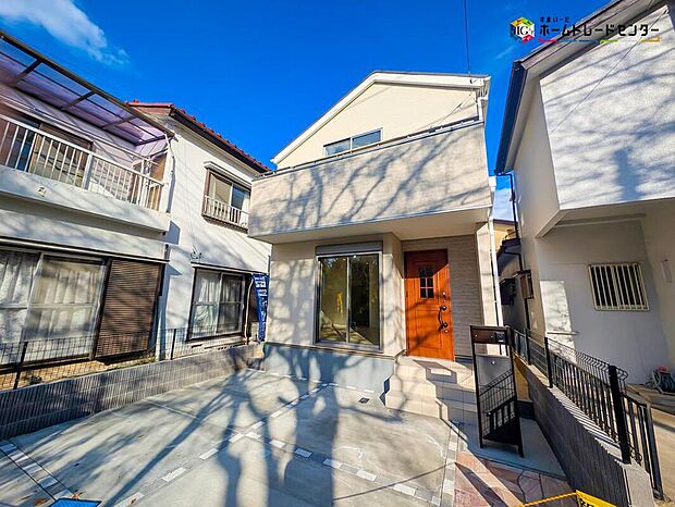 嬉しい仕様がたくさん！
全洋室、水廻り集中設計、リビング収納、WIC×2、タッチレス水栓、ハイマーブルシンク、人感センサー付きライト、二面バルコニー、カースペース1台分等♪