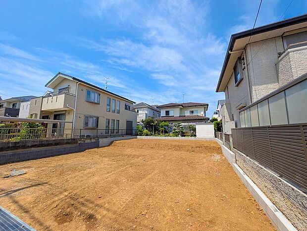 つくばエクスプレス・JR武蔵野線「南流山」駅まで960m、徒歩12分!
住宅性能評価取得物件!耐震性などで最高等級を取得♪地震に強い家!
確かな品質が暮らしの未来を支える、長期優良住宅!