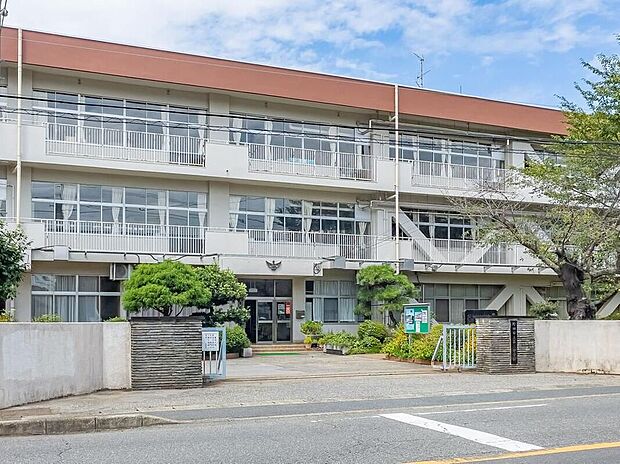 野田市立第二中学校（約1,300m）