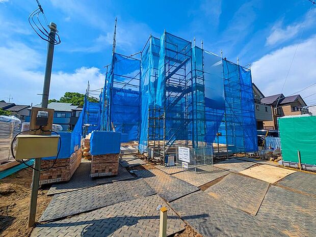 【現地外観写真】【安心の住宅性能評価取得物件！】
耐震性などで最高等級を取得♪地震に強い家！
国土交通大臣認定の第三者機関による厳重なチェックを行い安心・安全な新築一戸建てを提供します