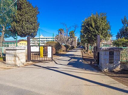 野田市立東部中学校 1000m(徒歩13分)