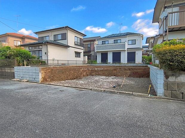 【現地外観写真】【次世代につなげるZEH水準仕様】
【安心の住宅性能評価取得物件！】
安心の第三者機関による検査済み！地震に強い家！