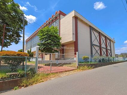 野田市立第一中学校 1360m(徒歩17分)
