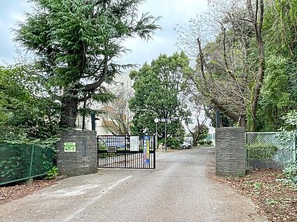 鎌ケ谷市立第五中学校 1720m(徒歩22分)