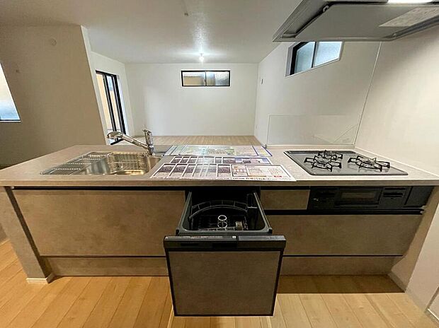 ◆食洗器付きのキッチンです♪時短にもなるあると嬉しい設備です♪