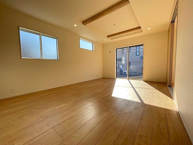 ◆LDKはご家族みんなが揃う大切な空間です♪テーブルやソファ、カーテン選び、レイアウトを考えるのも楽しいですね♪笑顔溢れる楽しい暮らしをイメージしながらご見学ください♪