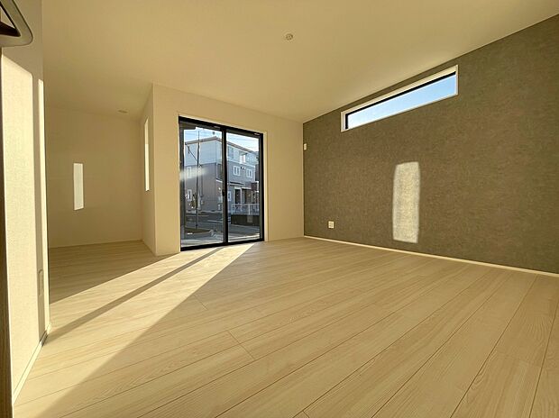 ◆平日・お仕事帰りなど、いつでもご案内させていただきます!デザイン・目に見える設備面も大切ですが、耐震構造で地震に強い家の為、次代へ繋ぐ強固な住宅です。