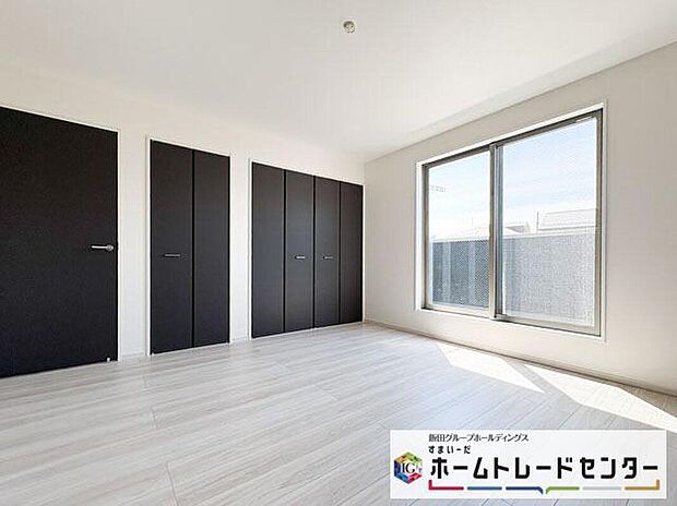◆居室のサッシにはペアガラスを採用、高い断熱性による省エネと結露対策に有効です。室内を快適な空間に代えてくれます。現地の通風や採光も実際にご確認下さいませ。