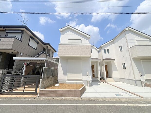 【分譲済街並み写真】◆資料送付・ご見学即対応!建物完成しておりますので、室内ご内覧いただけます♪ご不明点等、スタッフがしっかりと説明させていただきますので、安心して現地をご覧ください♪