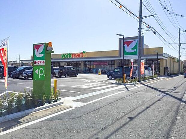 ヨークマート北本二ツ家店（約750m）