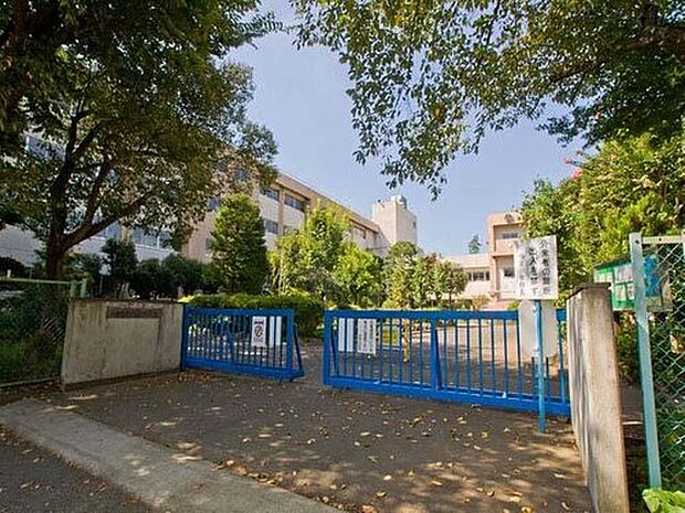 上尾市立今泉小学校(約650m)