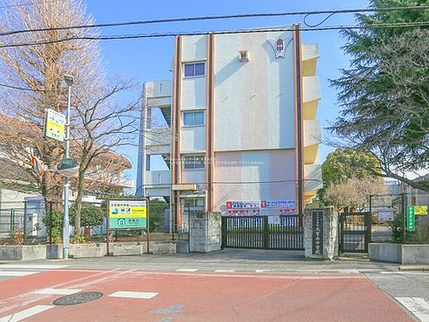 さいたま市立大宮南中学校（約950m）