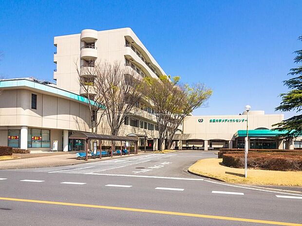北里大学メディカルセンター（約3,200m）
