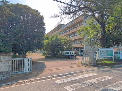 上尾市立上平中学校 2200ｍ(徒歩28分)