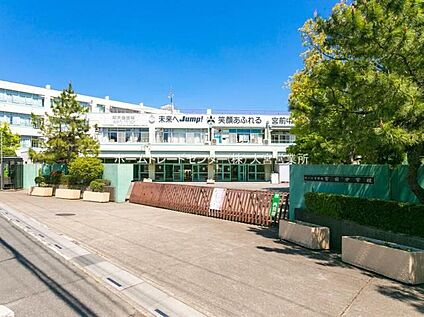 さいたま市立宮前中学校 160m( 徒歩2分)