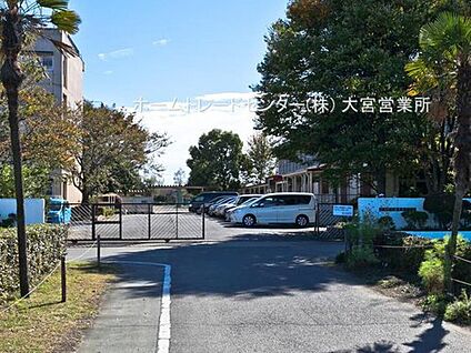 蓮田市立蓮田南中学校 1100m (徒歩14分)