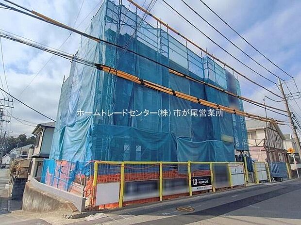 敷地面積51坪☆カースペース並列2台分ございます!
リビング広々19.87帖、ゆとりの3LDK+Sプランです!ロフト付、収納豊富!