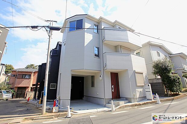 東急東横線「日吉」駅まで徒歩18分☆
全3棟 新築分譲住宅、ラスト2棟です!