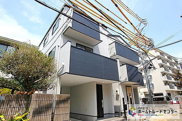 東急目黒線「新丸子」駅まで徒歩12分♪東急東横線「武蔵小杉」駅まで徒歩17分♪全2棟 新築分譲住宅です!