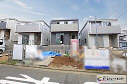 小田急小田原線「新百合ヶ丘」駅 バス10分「千代ケ丘小学校入口」バス停 徒歩2分