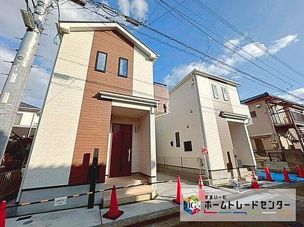 【現地外観写真】居室はすべて明るい南向き☆子育て家族に人気の”対面式キッチン”採用♪