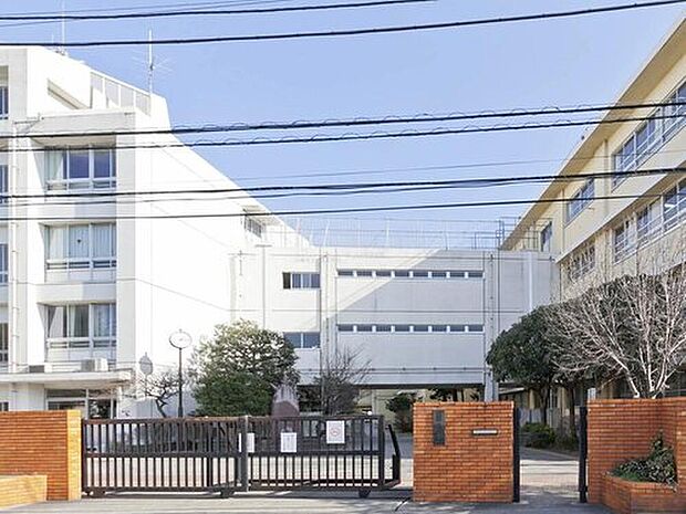 川崎市立向丘中学校（約1,800m）