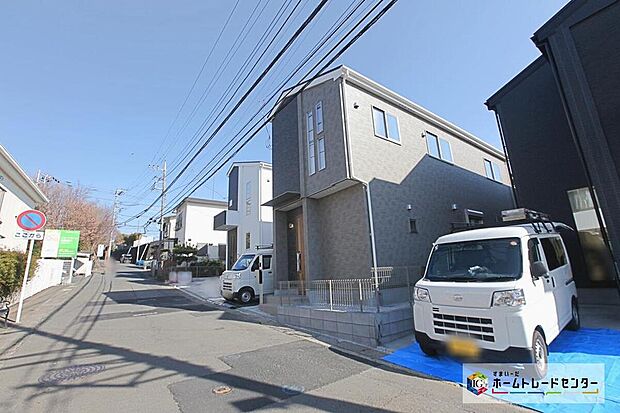 【前面道路含む現地写真】閑静な住宅街に立地します!穏やかな雰囲気漂う、ゆったりとお過ごしいただける現地です!