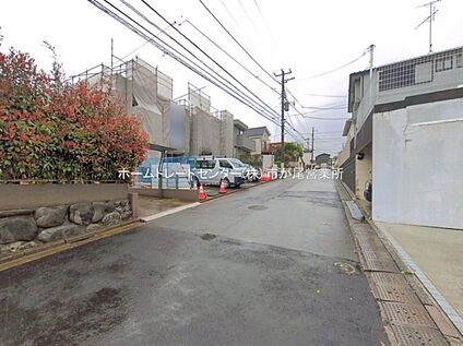 前面道路含む現地写真