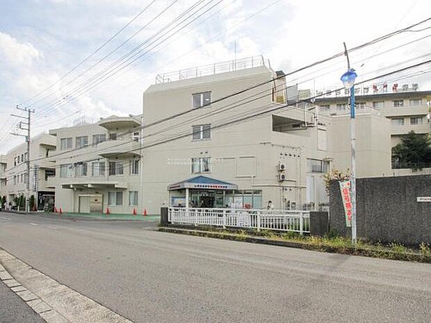 横浜新都市脳神経外科病院（約350m）