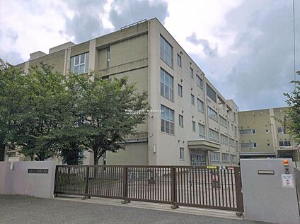 川崎市立東高津小学校 160ｍ(徒歩2分)