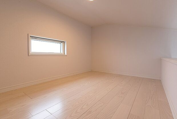 【ロフト(当社施工例)】リビングの上部をロフトにして空間を有効利用。※イメージの為実際と異なる場合があります。号棟により異なります。