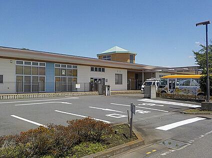 川里ひまわり保育園 約1400ｍ(徒歩18分・車約3分)