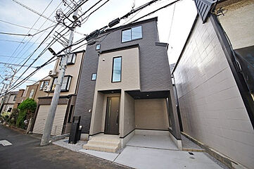 住宅性能評価書において6項目の高等級を取得(耐震等級3) 外観