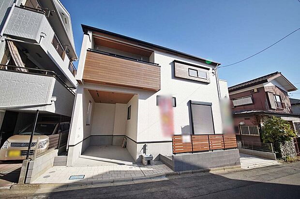 長期優良住宅・南西5m公道・高台の住宅地・耐震等級3・制震ダンパー・カースペース2台可